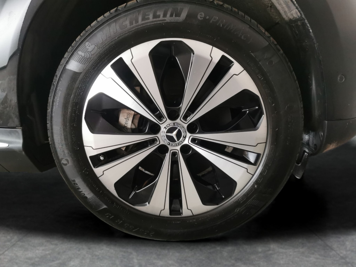 Used Mercedes-Benz EQC 2022 for sale - 77569960: Photo 26