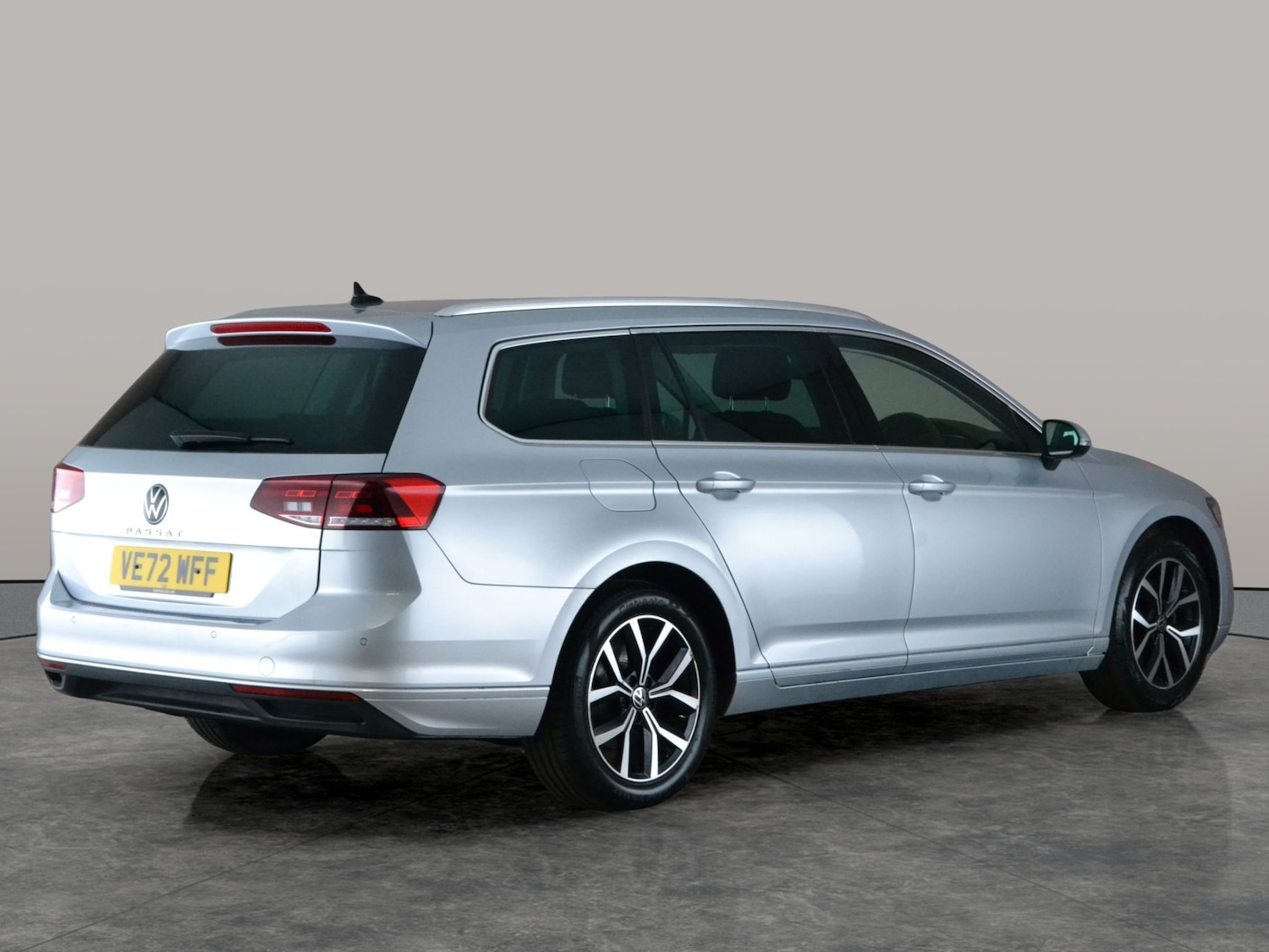 Used Volkswagen Passat 2023 for sale - 78122605: Photo 10