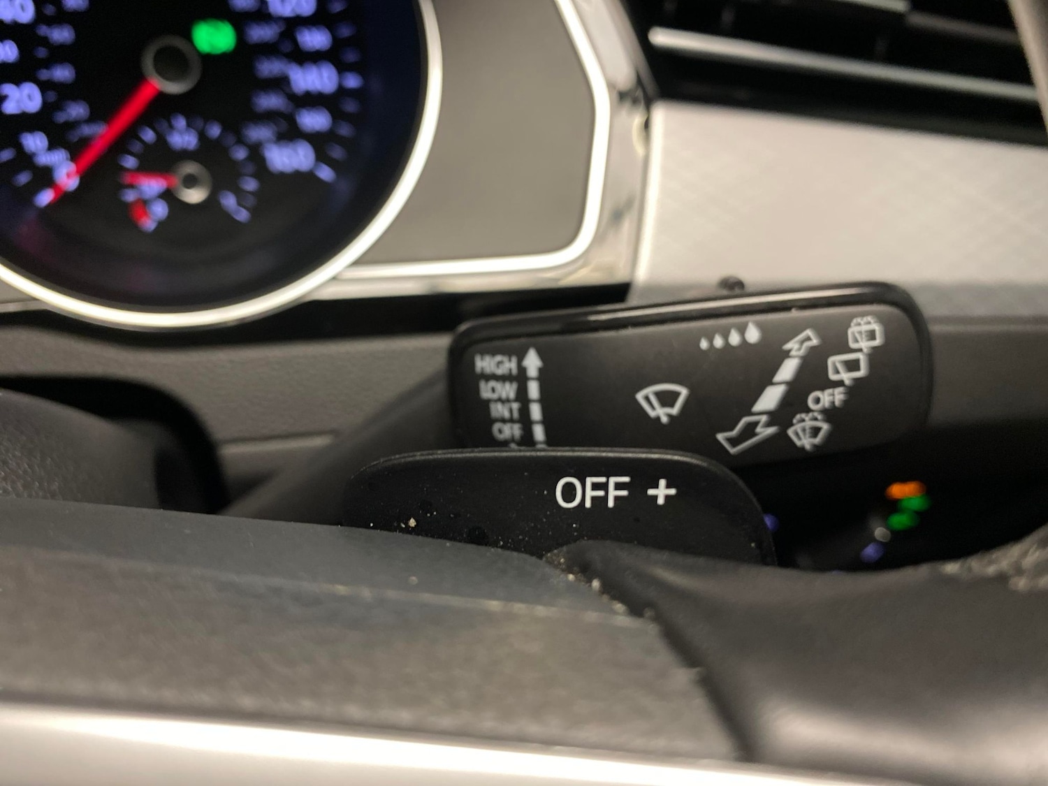 Used Volkswagen Passat 2023 for sale - 78122605: Photo 16