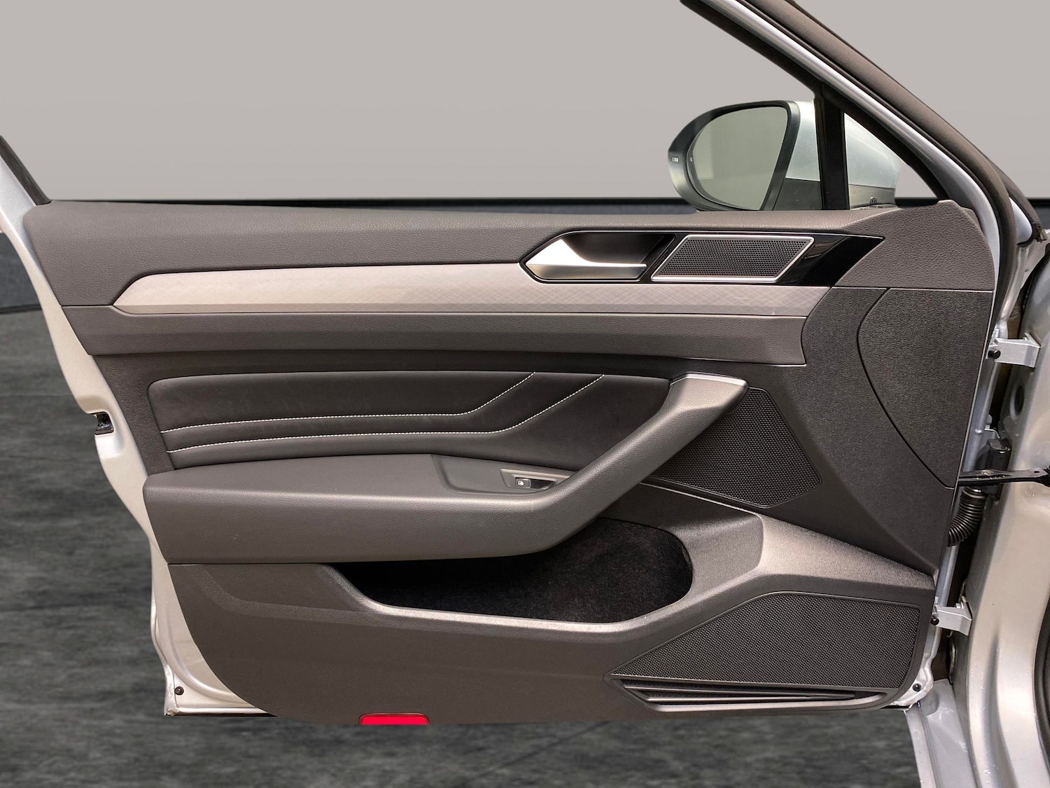 Used Volkswagen Passat 2023 for sale - 78122605: Photo 22