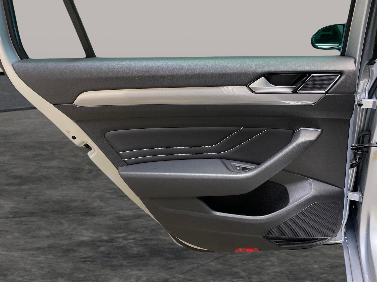 Used Volkswagen Passat 2023 for sale - 78122605: Photo 23