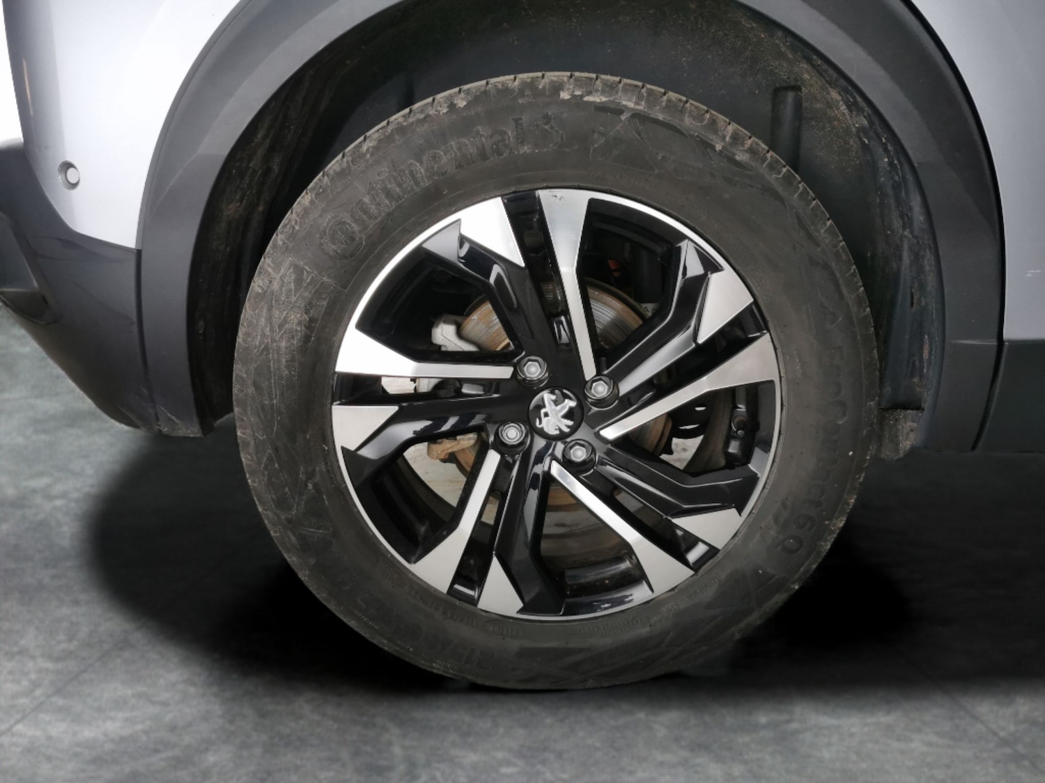 Used Peugeot E-2008 2022 for sale - 76928353: Photo 26