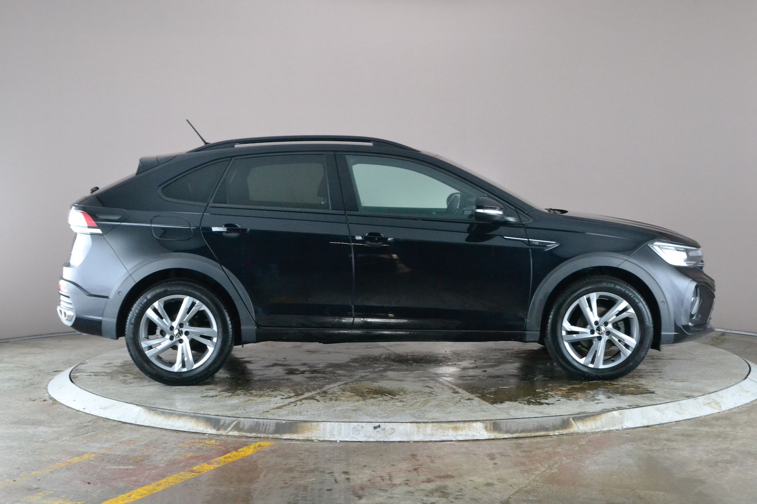 Used Volkswagen Taigo 2023 for sale - 77450182: Photo 8