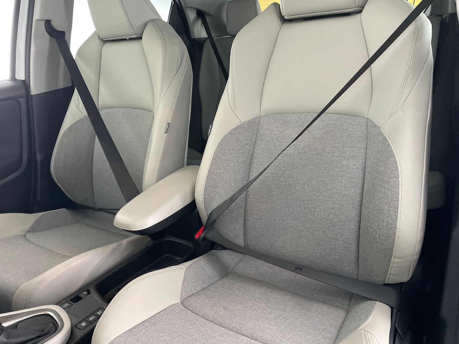 Used Toyota Yaris 2022 for sale - 77810653: Photo 14