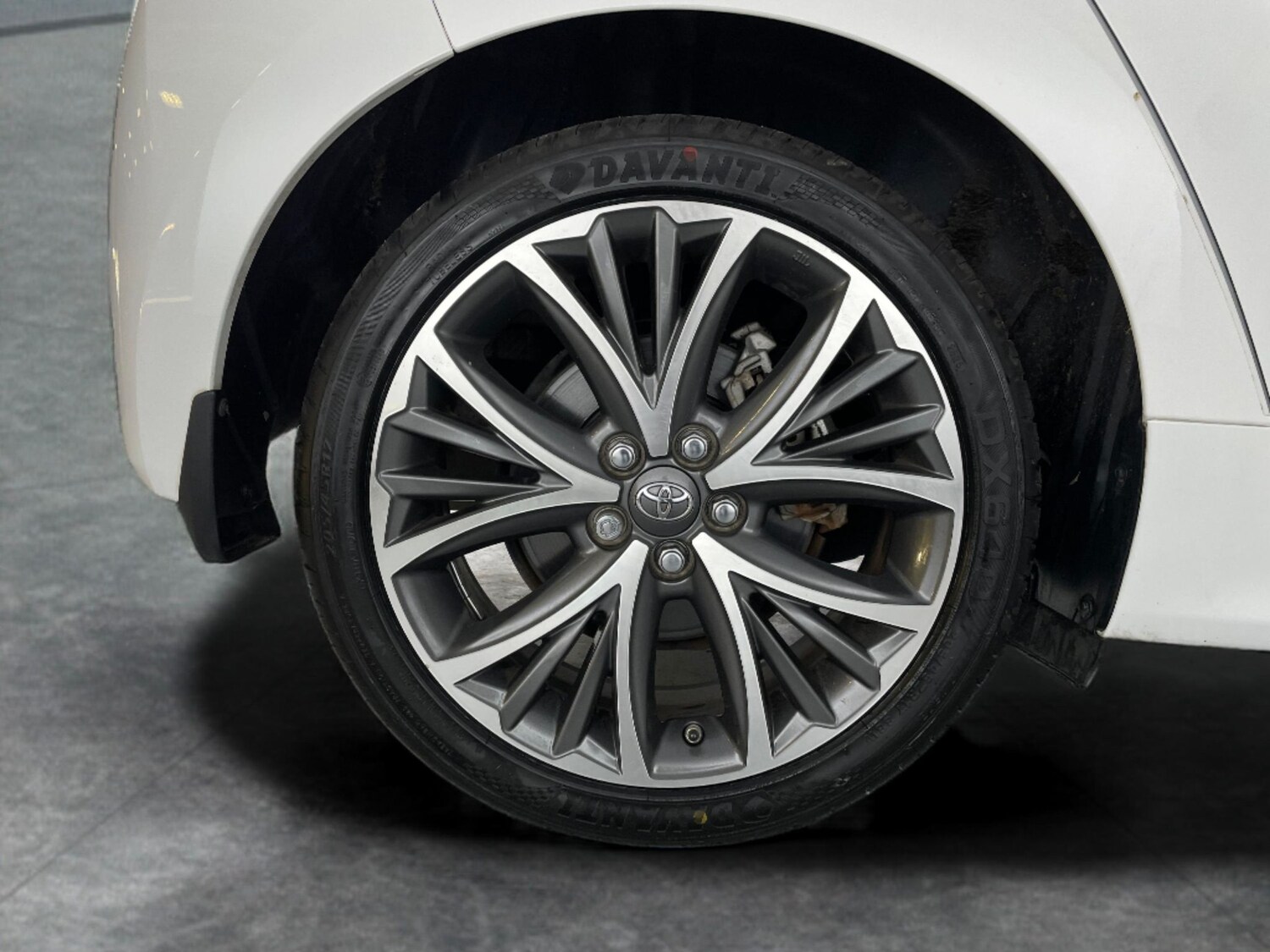 Used Toyota Yaris 2022 for sale - 77810653: Photo 30