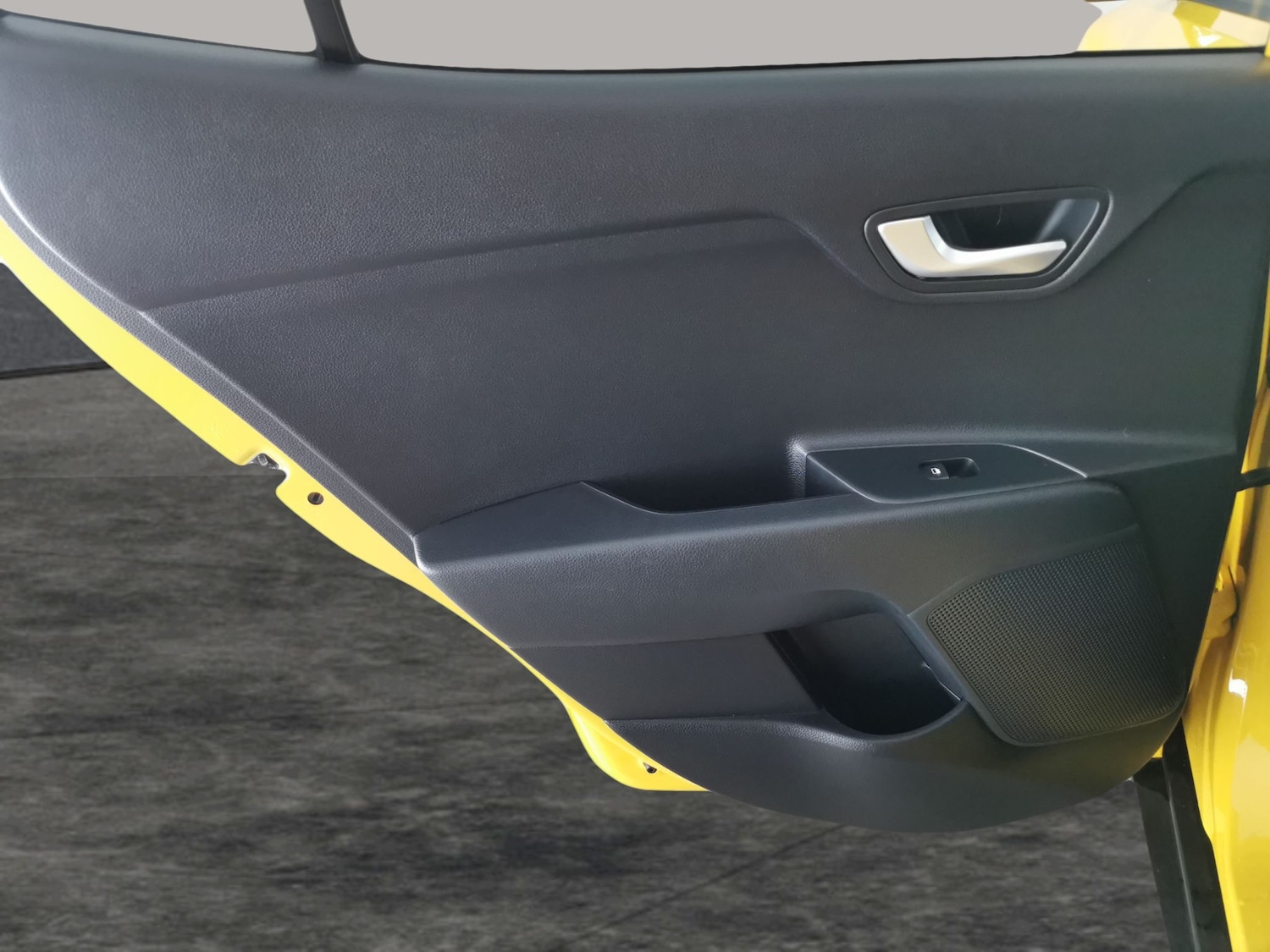 Used Kia Stonic 2022 for sale - 77316640: Photo 26