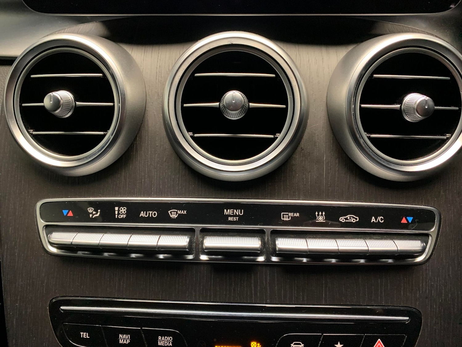 Used Mercedes-Benz GLC 2020 for sale - 77294885: Photo 18