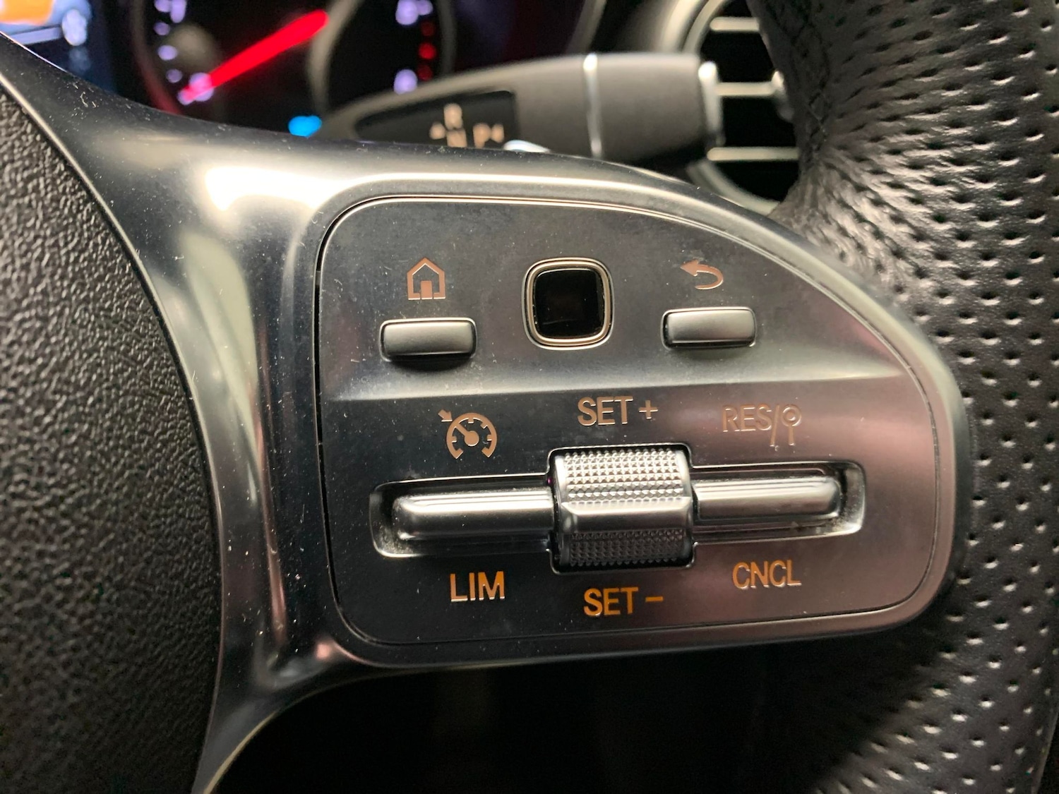 Used Mercedes-Benz GLC 2020 for sale - 77294885: Photo 21