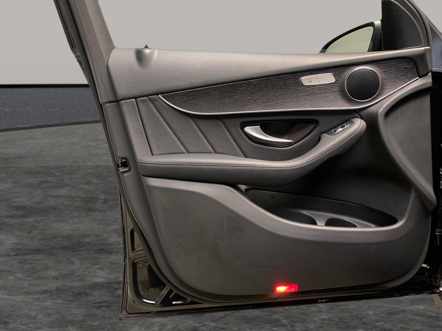 Used Mercedes-Benz GLC 2020 for sale - 77294885: Photo 26