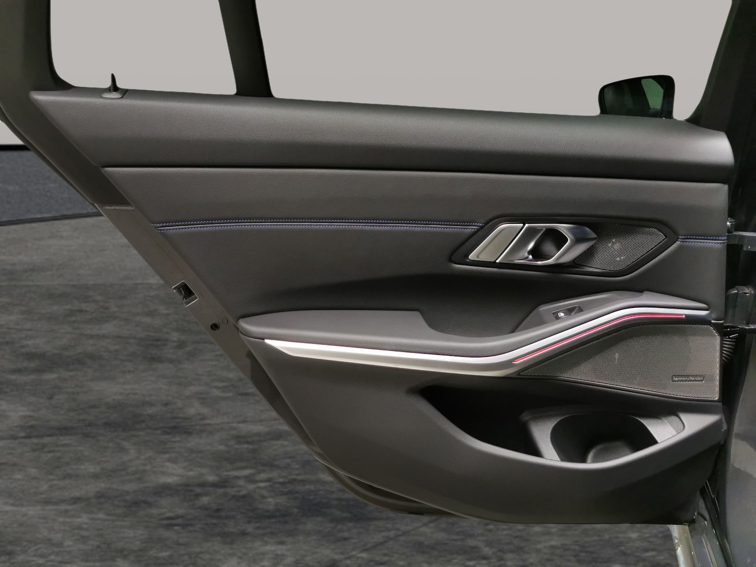 Used BMW 3 Series 2022 for sale - 76491974: Photo 32