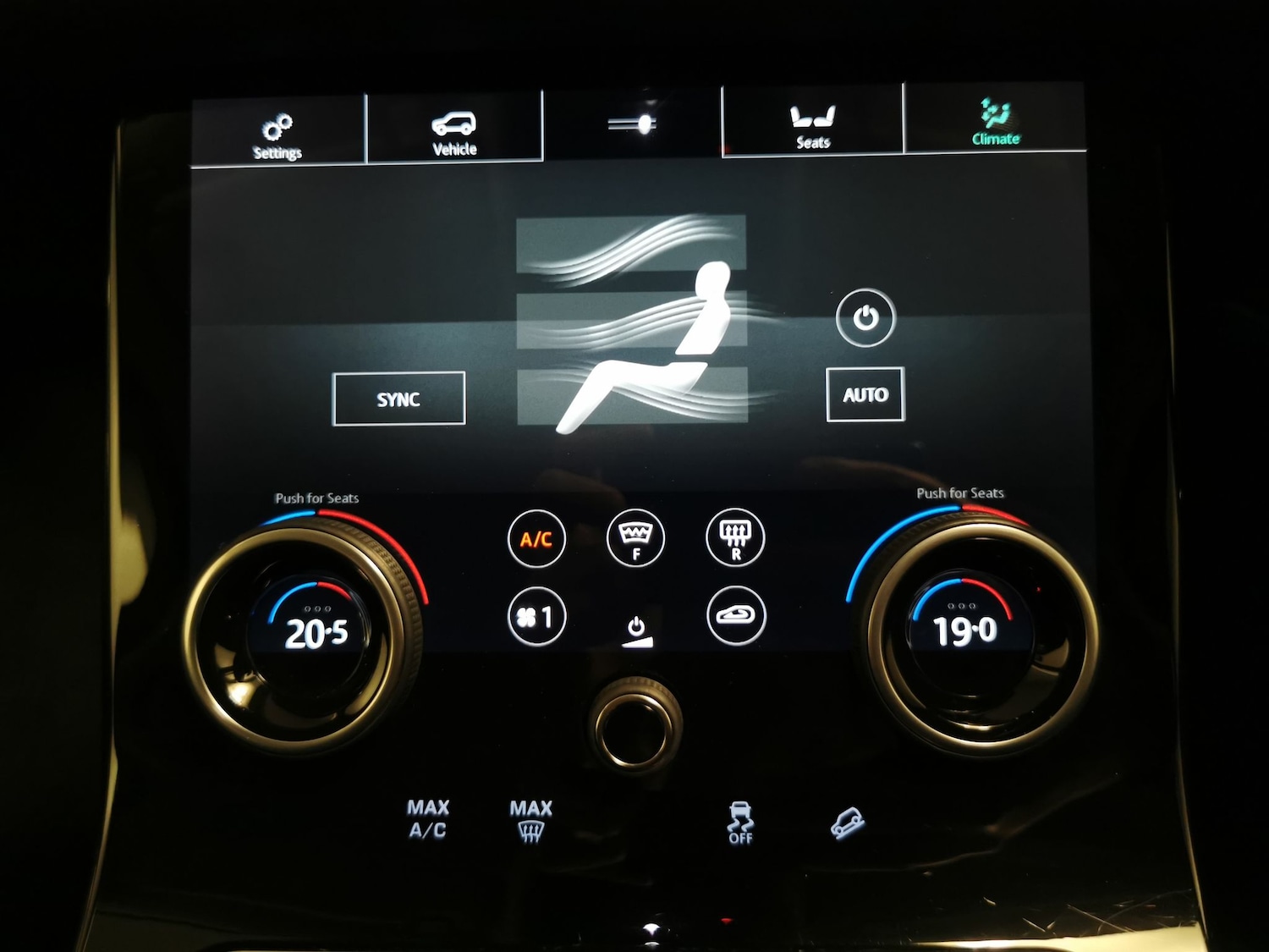 Used Land Rover Range Rover Velar 2020 for sale - 76439716: Photo 14