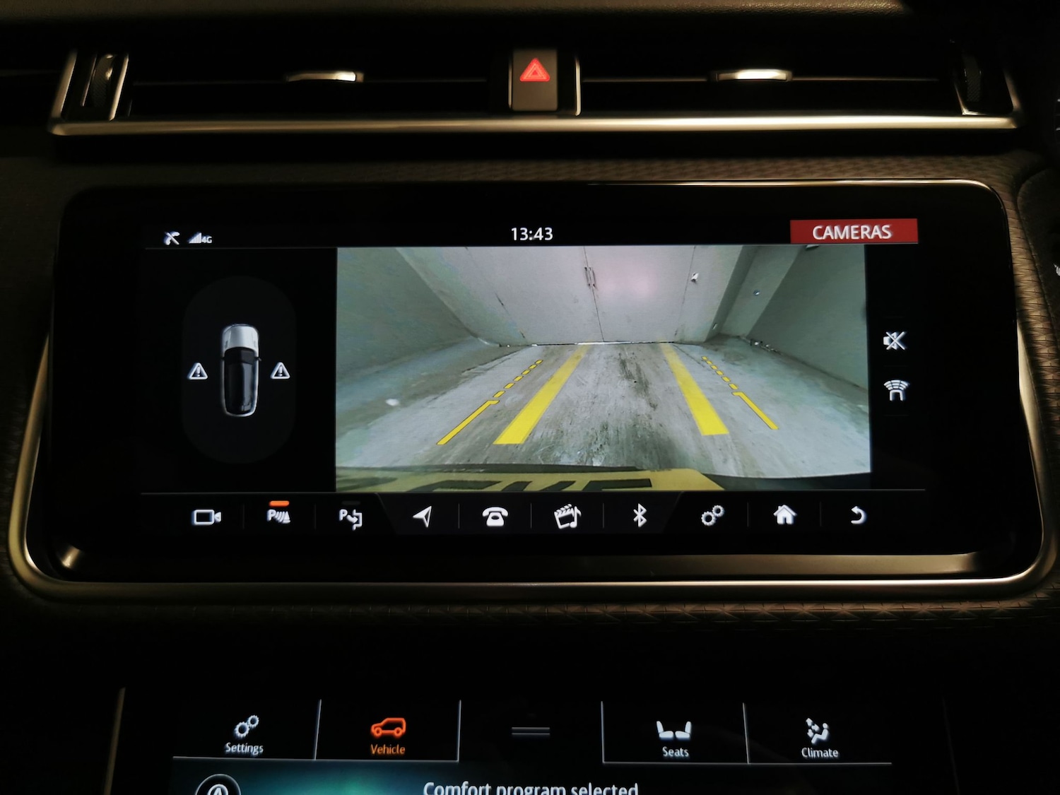 Used Land Rover Range Rover Velar 2020 for sale - 76439716: Photo 5