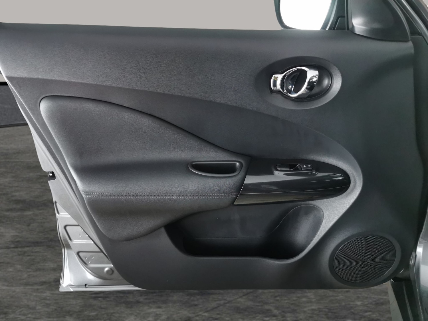 Used Nissan Juke 2018 for sale - 77248460: Photo 24