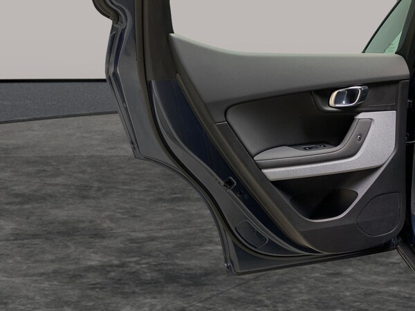 Used Polestar Polestar 2 2022 for sale - 76303144: Photo 32