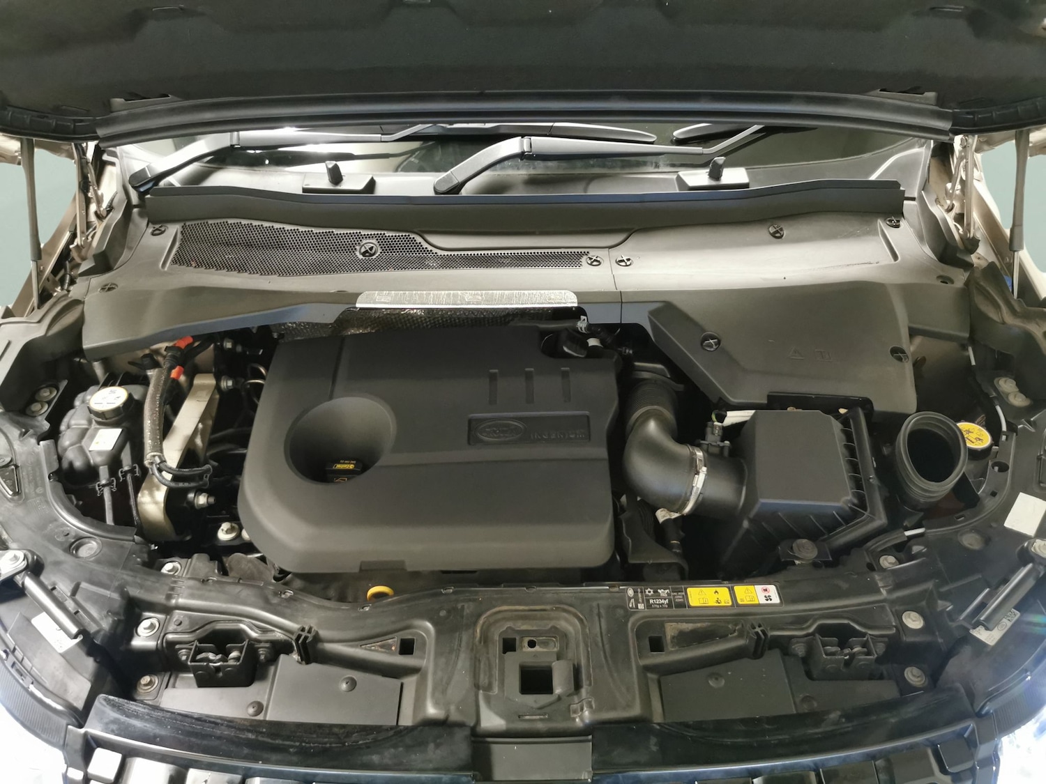 Used Land Rover Discovery Sport 2022 for sale - 77256843: Photo 33