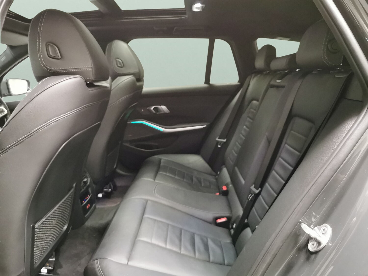 Used BMW 3 Series 2023 for sale - 77674273: Photo 25