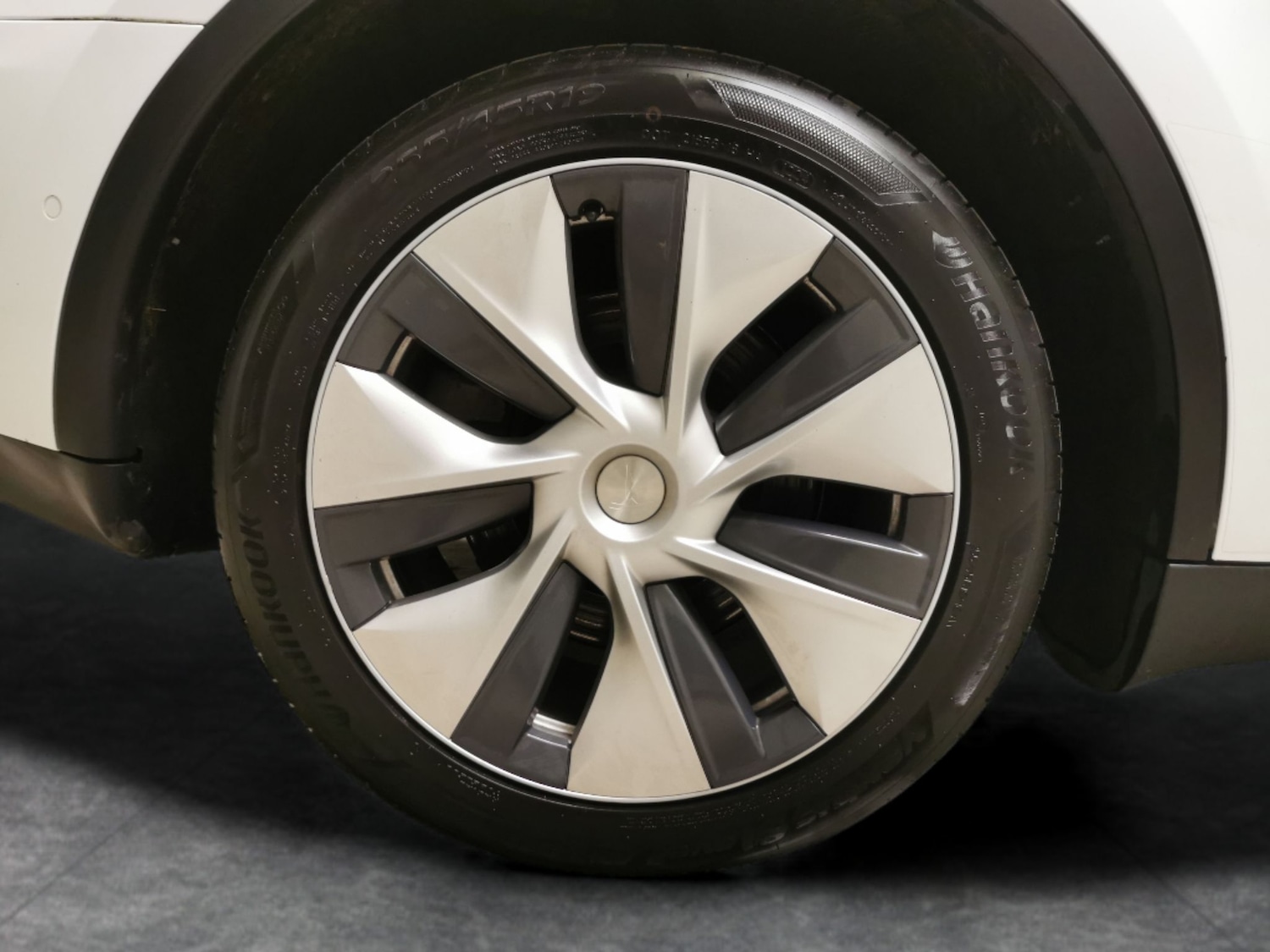 Used Tesla Model Y 2022 for sale - 78134007: Photo 26