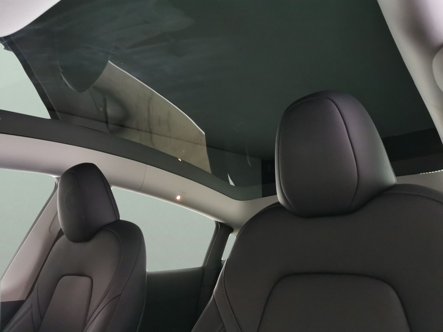 Used Tesla Model Y 2023 for sale - 77123082: Photo 5