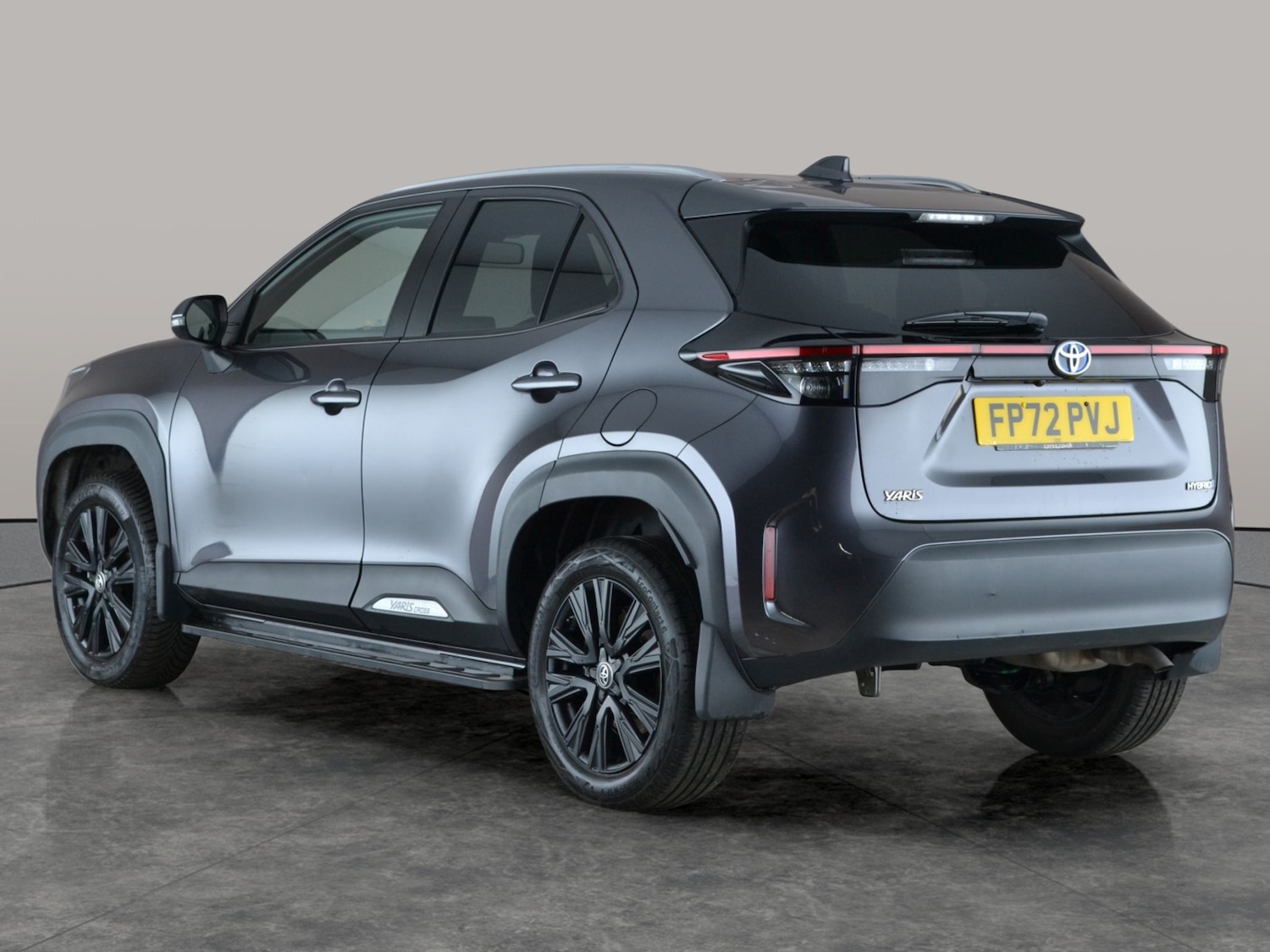 Used Toyota Yaris Cross 2022 for sale - 77505401: Photo 12