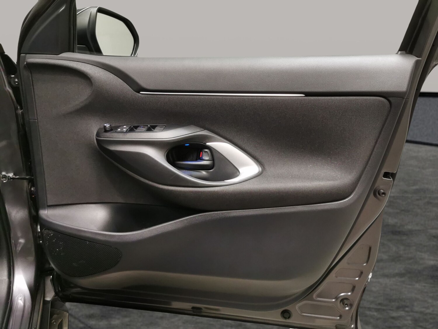 Used Toyota Yaris Cross 2022 for sale - 77505401: Photo 27