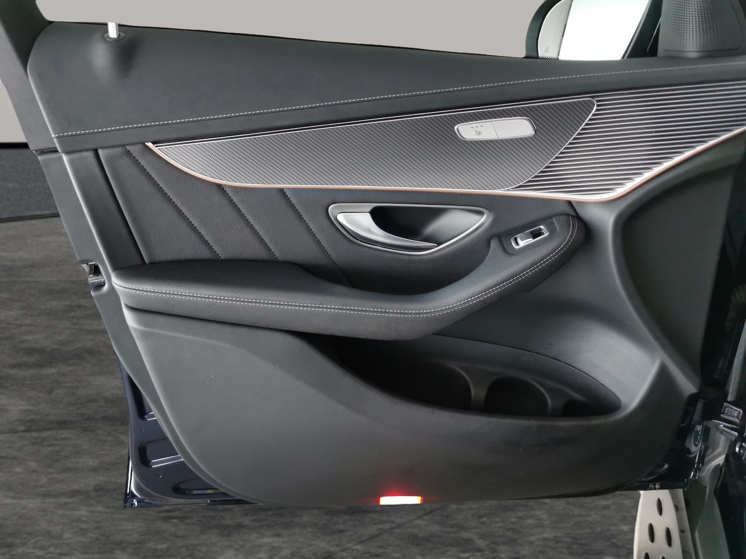 Used Mercedes-Benz EQC 2022 for sale - 76480088: Photo 31