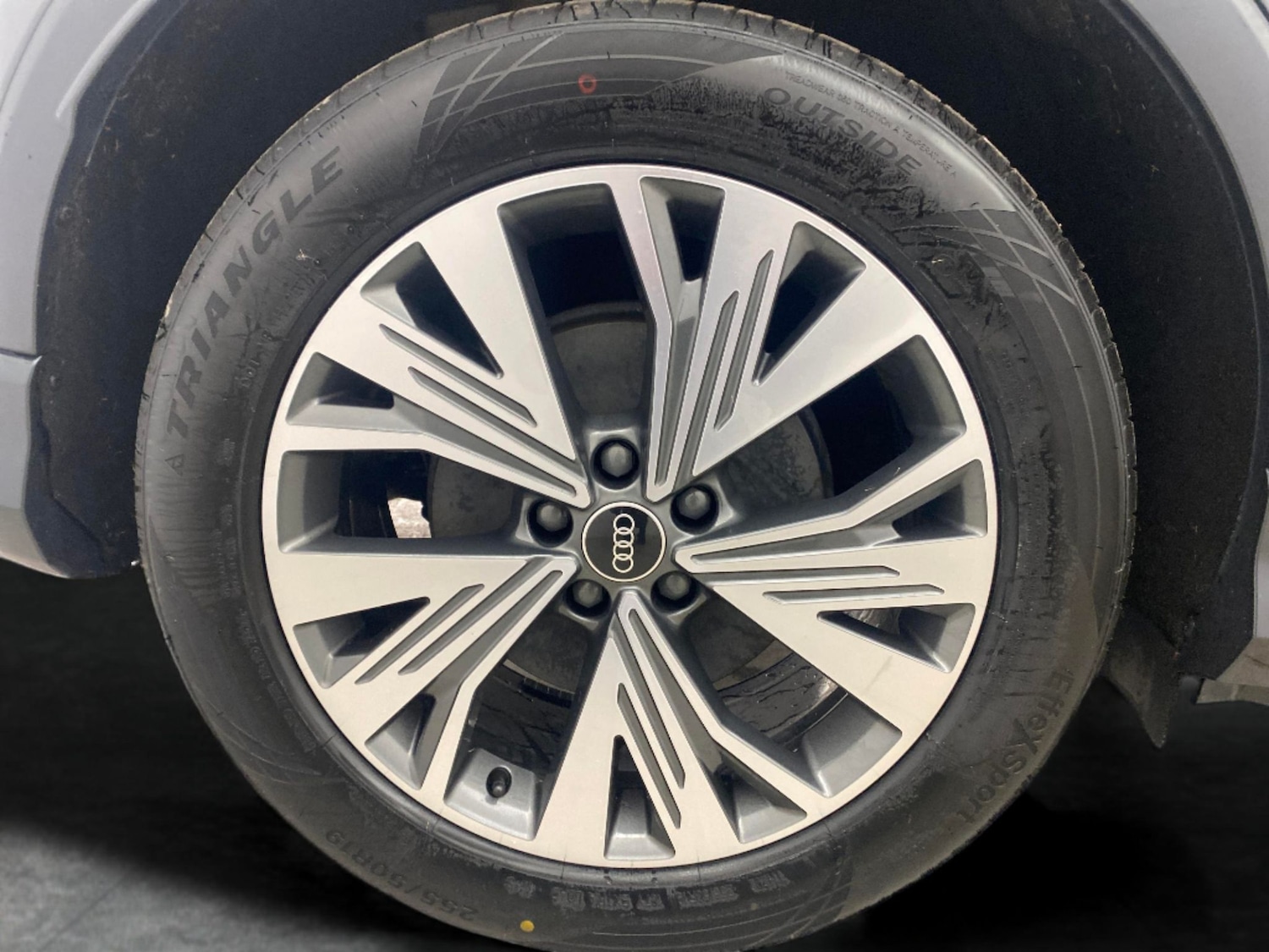 Used Audi Q4 e-tron 2023 for sale - 77688769: Photo 21