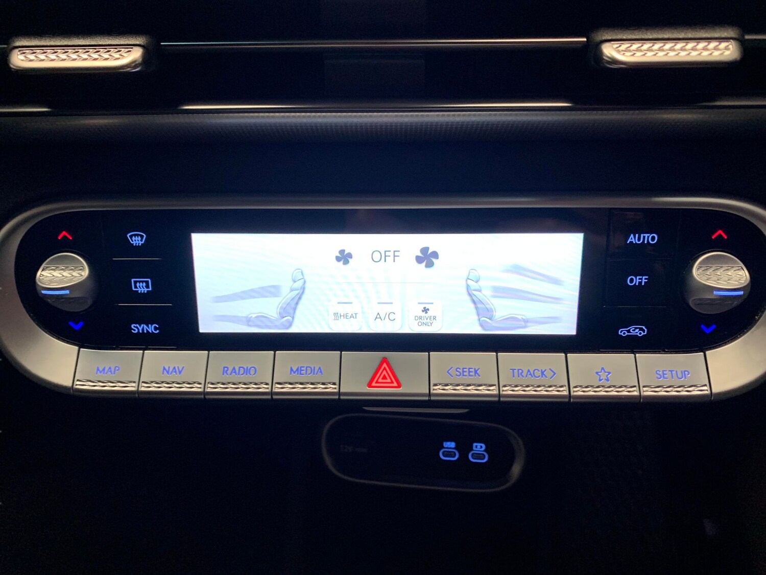 Used Genesis GV60 2022 for sale - 77505402: Photo 15