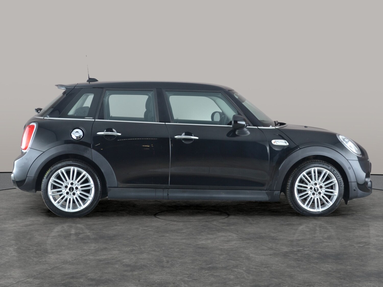 Used MINI Hatch 2016 for sale - 78221137: Photo 9