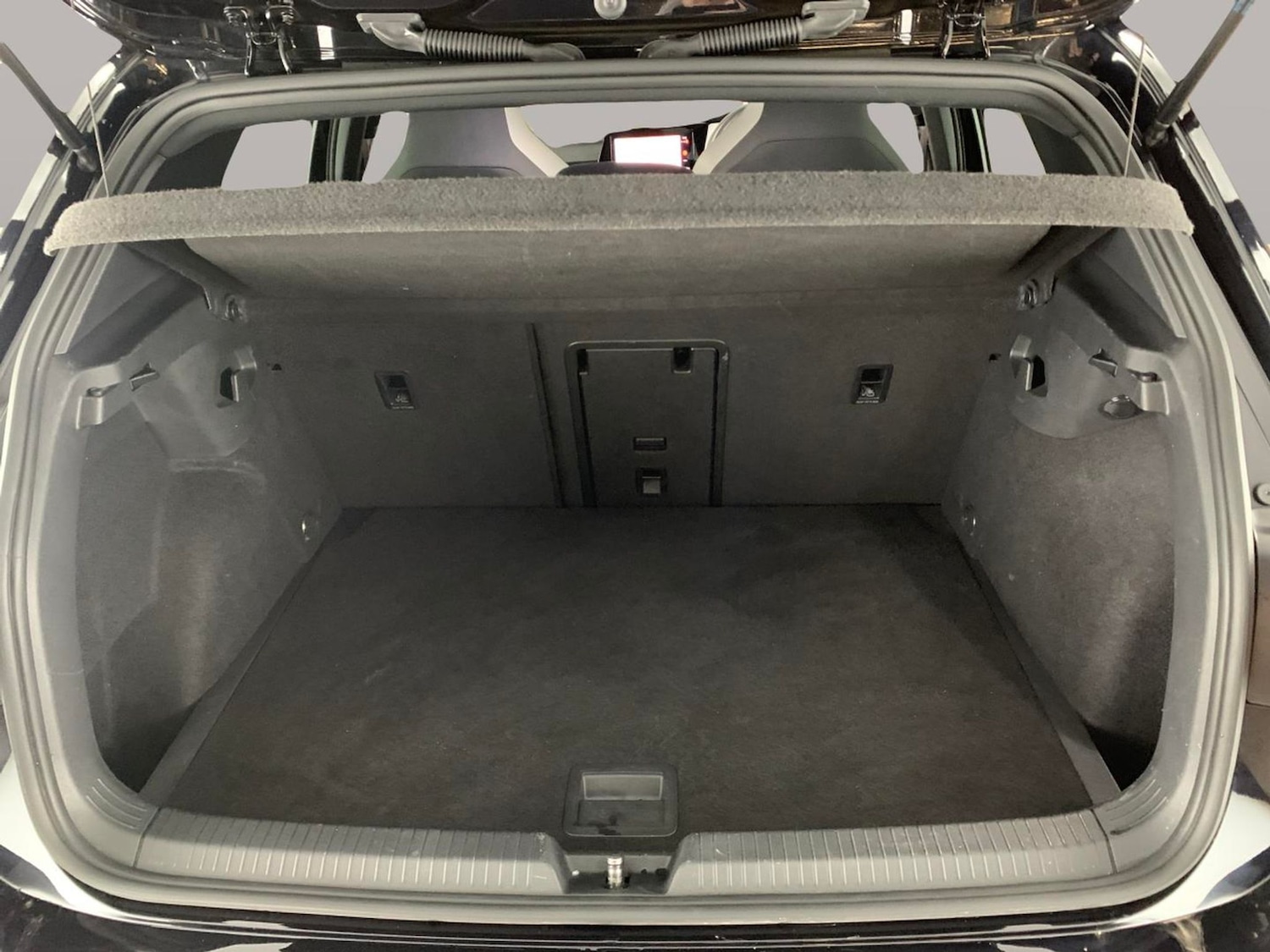 Used Audi Q2 2023 for sale - 77043324: Photo 27