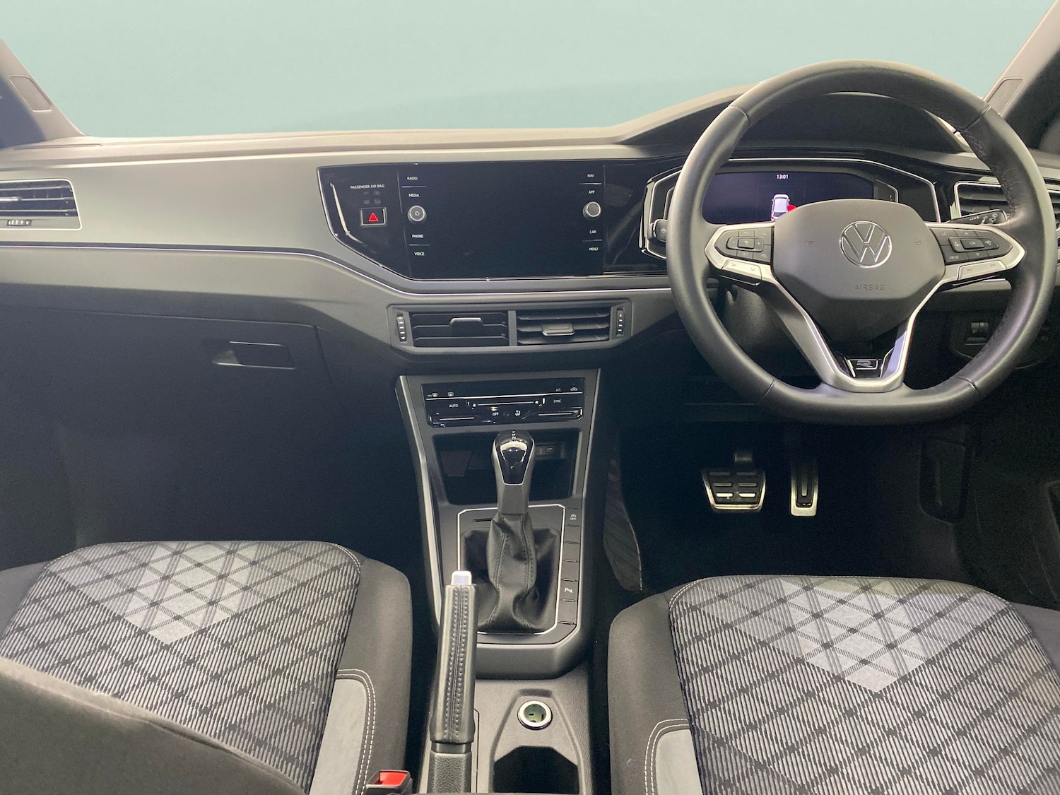 Used Volkswagen Polo 2023 for sale - 76984433: Photo 4