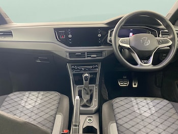 Used Volkswagen Polo 2023 for sale - 76984433: Photo