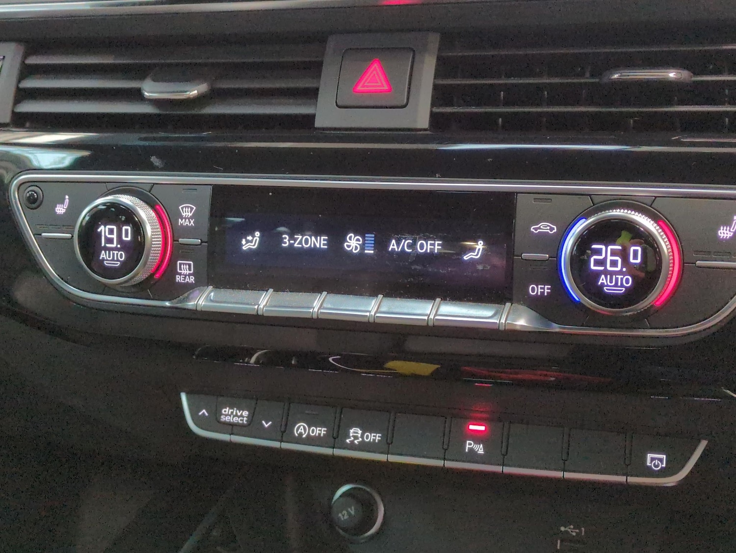 Used Audi A4 2021 for sale - 77170875: Photo 19