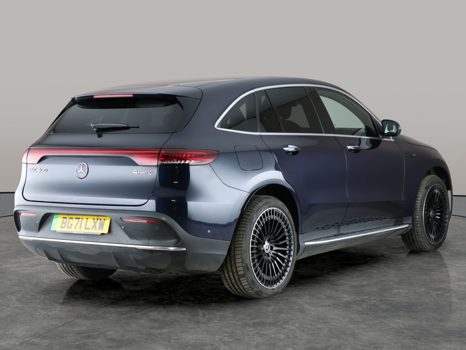 Used Mercedes-Benz EQC 2021 for sale - 76842459: Photo 12