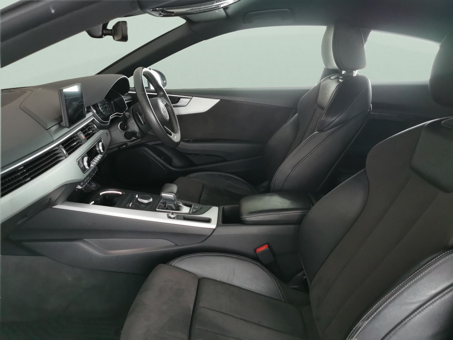 Used Audi A5 2018 for sale - 77138062: Photo 4