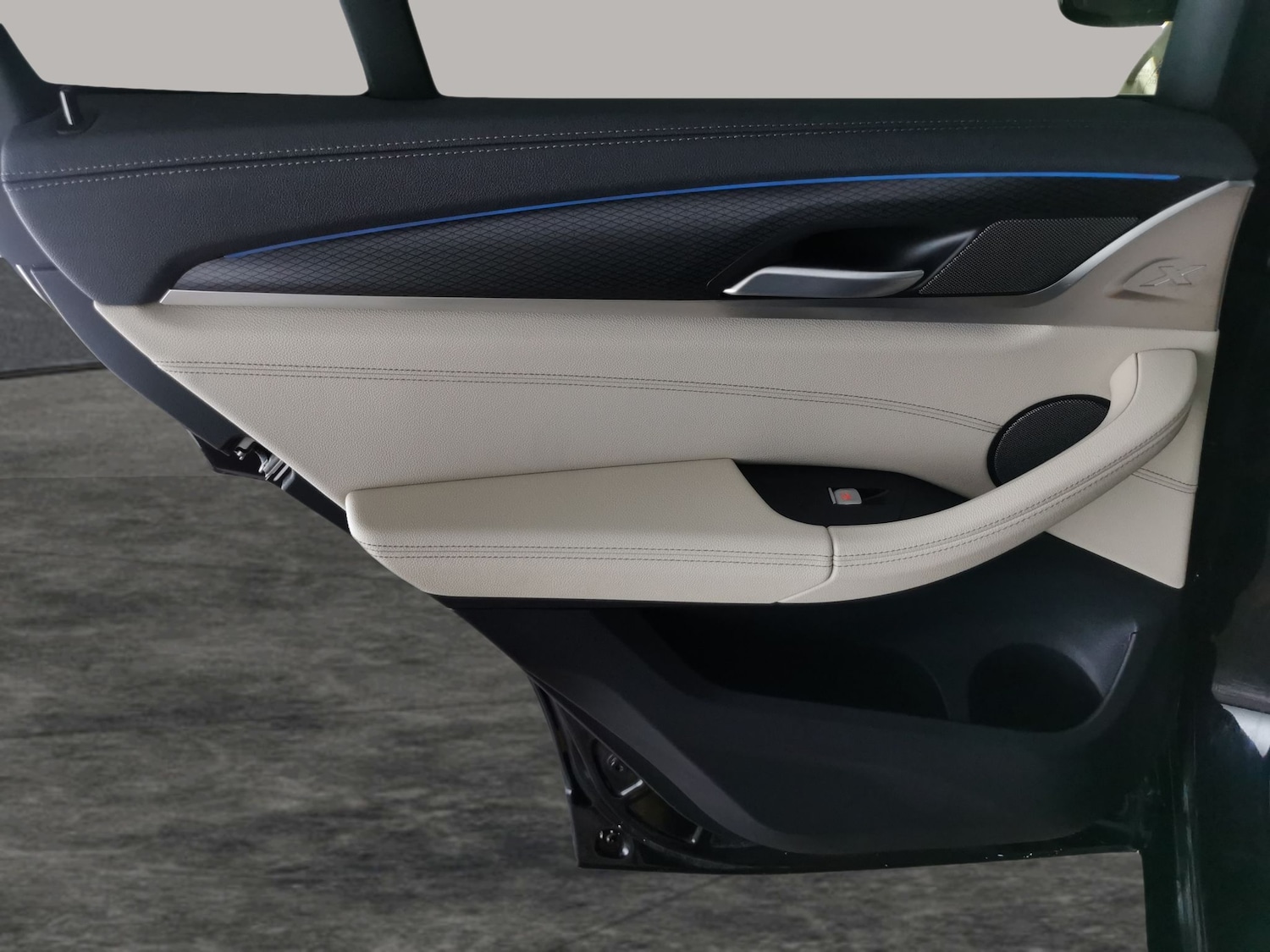 Used BMW iX3 2022 for sale - 78082085: Photo 38