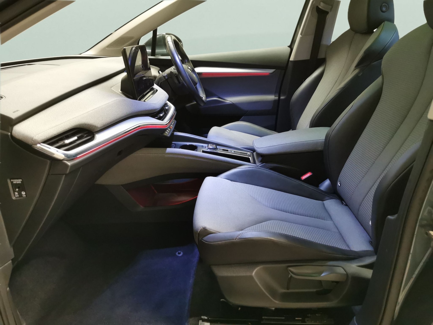 Used Skoda Enyaq 2022 for sale - 77708480: Photo 4