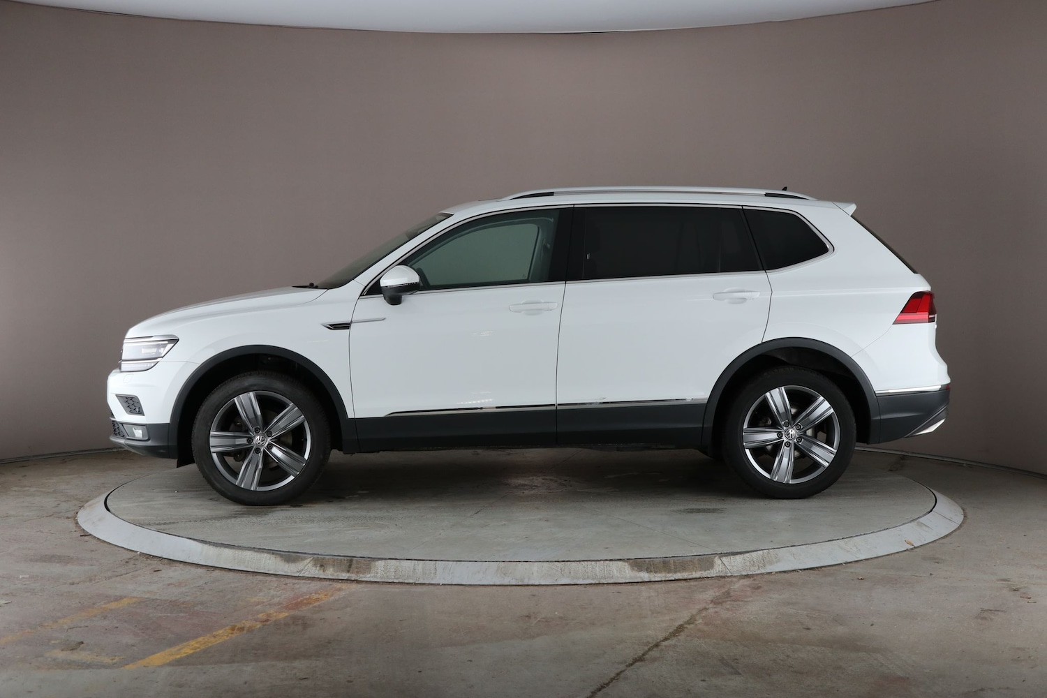 Used Volkswagen Tiguan Allspace 2020 for sale - 76731971: Photo 13