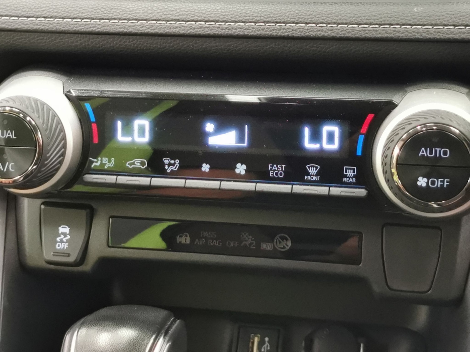 Used Toyota RAV4 2023 for sale - 76636229: Photo 18