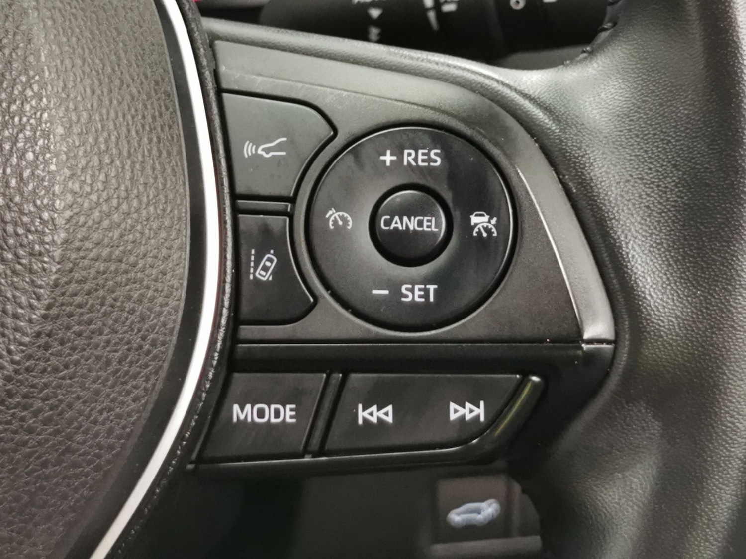 Used Toyota RAV4 2023 for sale - 76636229: Photo 20