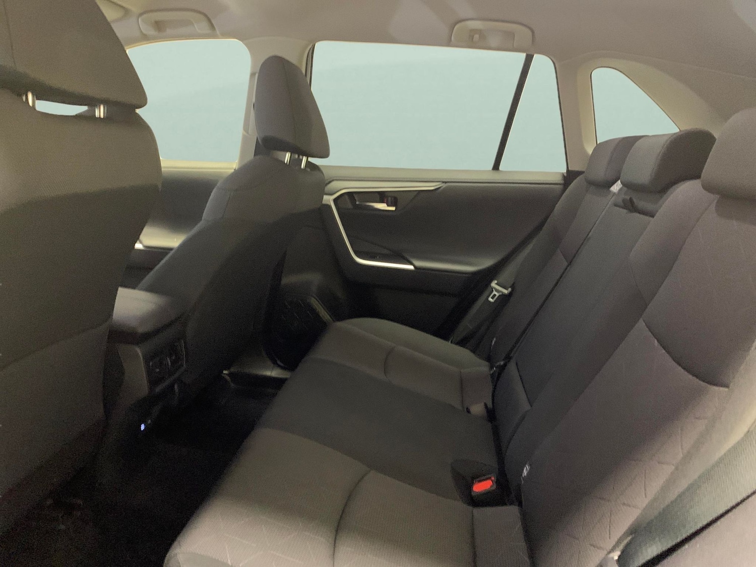 Used Toyota RAV4 2023 for sale - 76636229: Photo 27