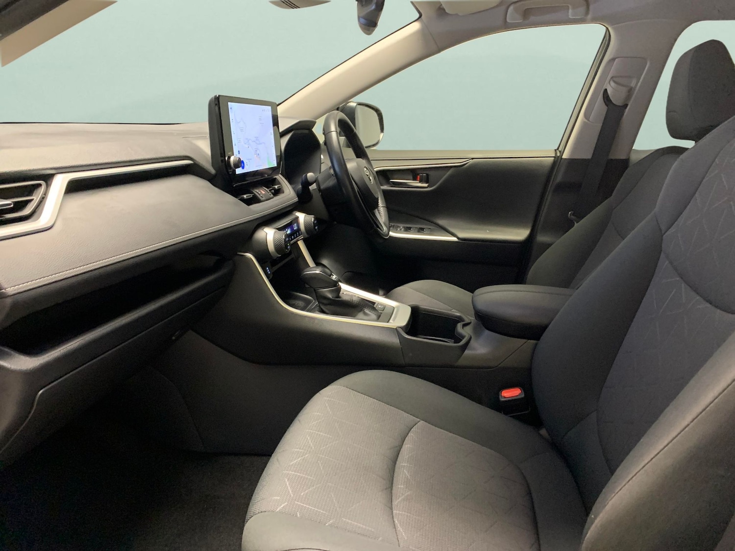 Used Toyota RAV4 2023 for sale - 76636229: Photo 4