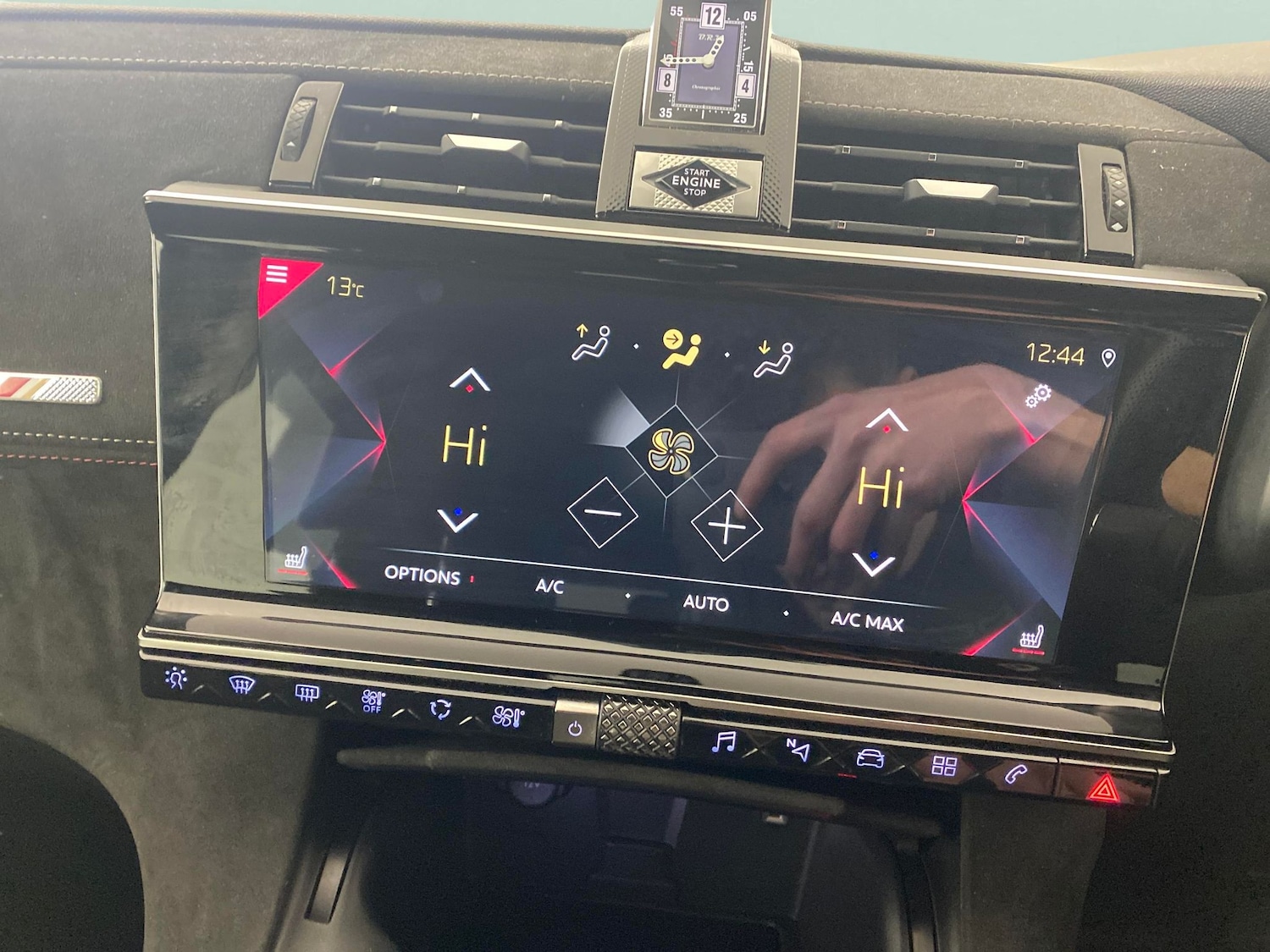 Used DS Automobiles DS 7 Crossback 2022 for sale - 77665431: Photo 16