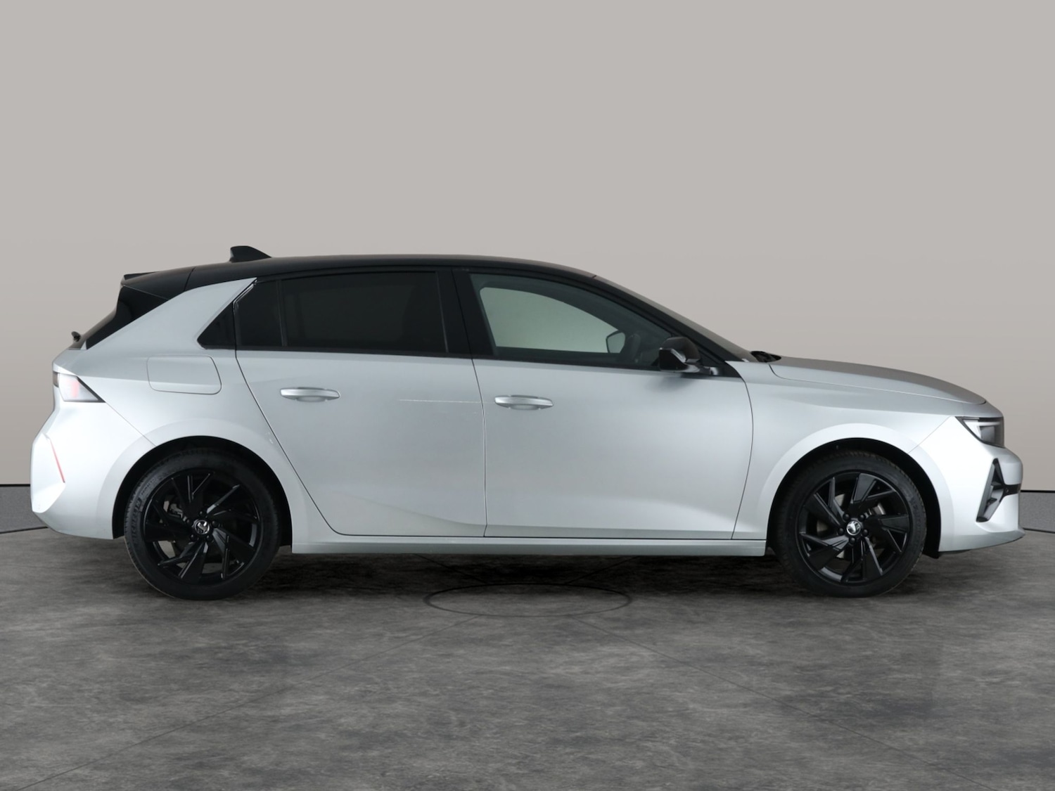 Used Vauxhall Astra 2024 for sale - 78054068: Photo 8