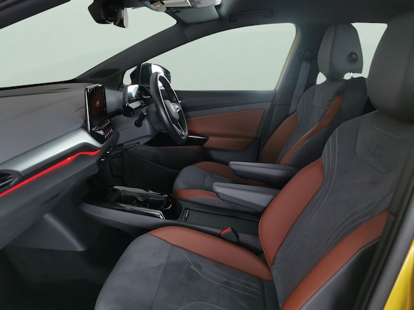 Used Volkswagen ID.4 2021 for sale - 76310657: Photo 4