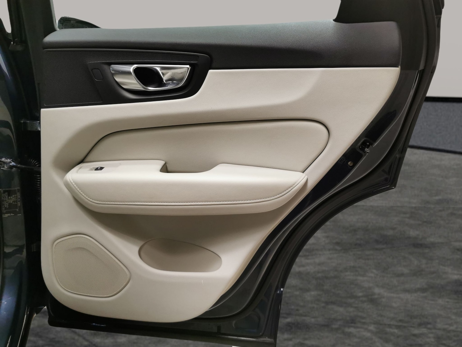 Used Volvo XC60 2022 for sale - 78042539: Photo 26