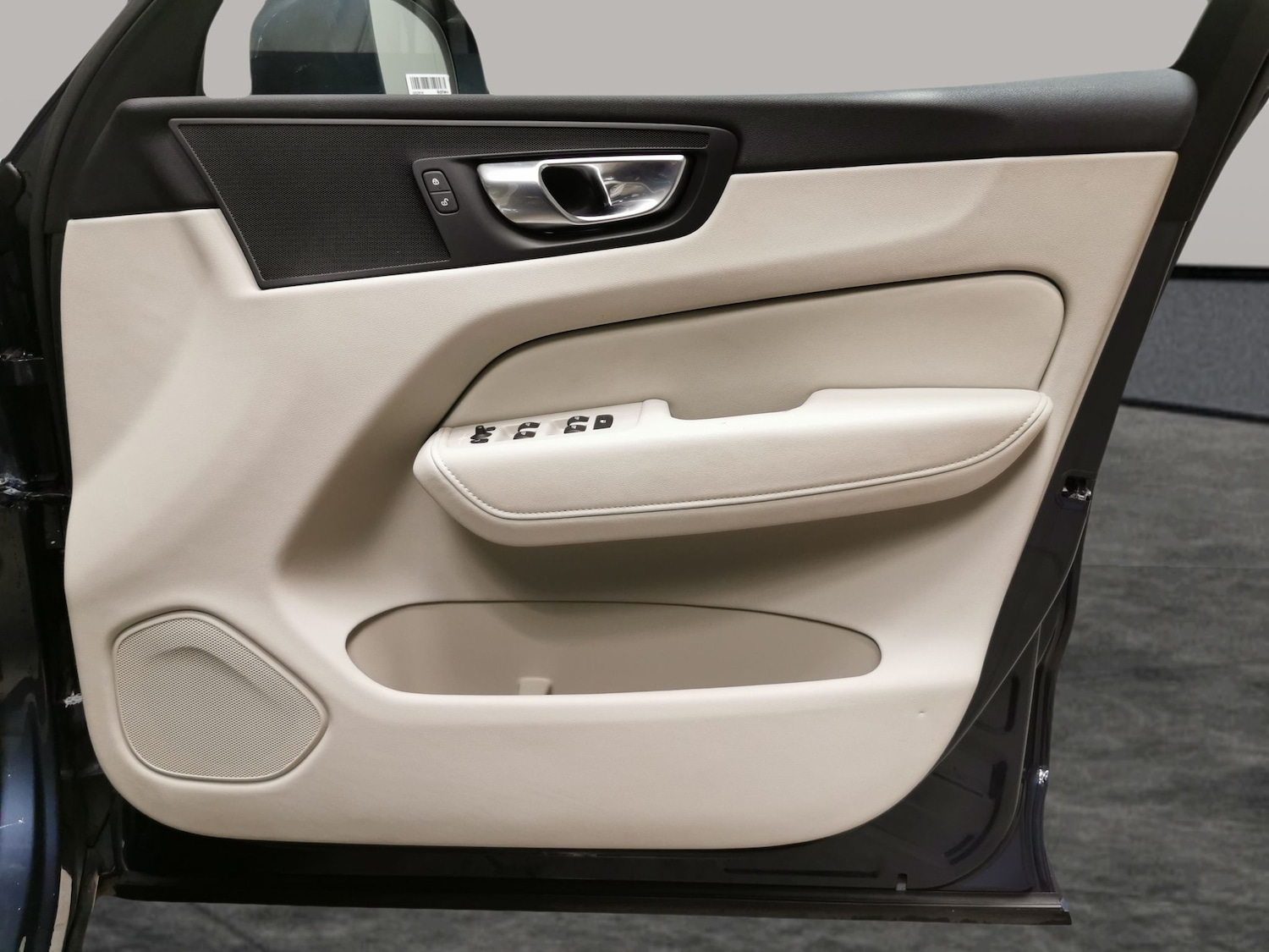 Used Volvo XC60 2022 for sale - 78042539: Photo 27