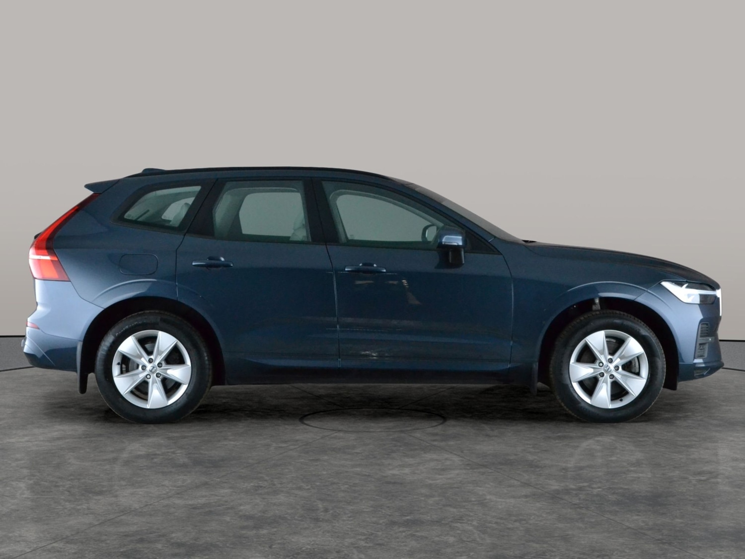 Used Volvo XC60 2022 for sale - 78042539: Photo 9