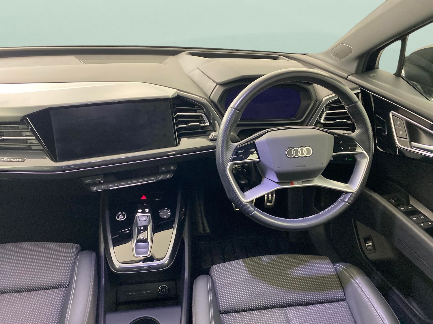 Used Audi Q4 e-tron 2022 for sale - 77178560: Photo 4