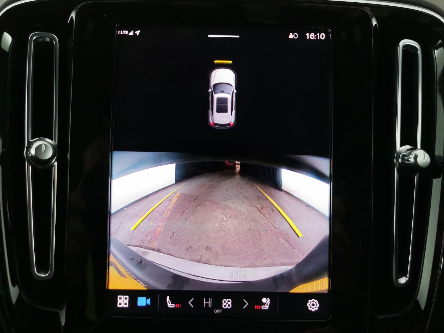 Used Volvo XC40 2022 for sale - 76704163: Photo 5