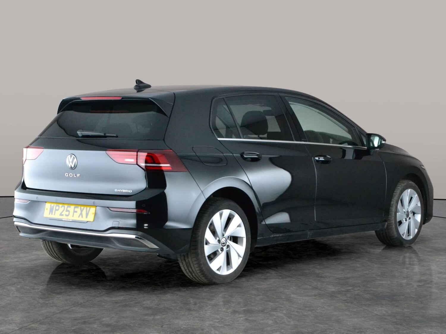 Used Volkswagen Golf 2025 for sale - 77485154: Photo 12